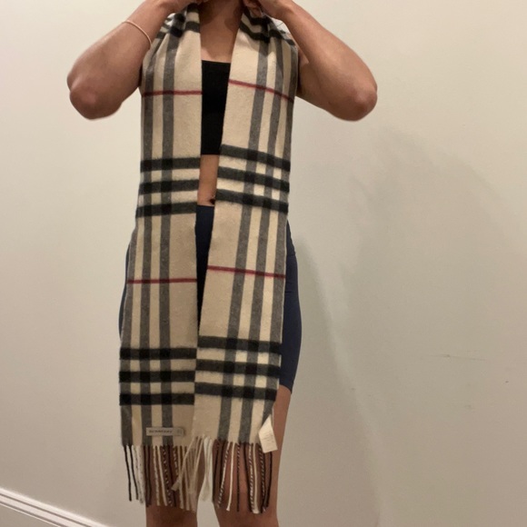 Burberry Accessories - SKINNY Burberry Scarf